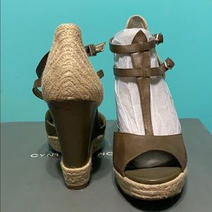 Sam Edelman Olive Green woven Wedge leather Sandal